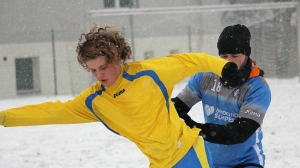 Fotbal utopený ve sněhu. Mladíci Šumperku v divoké přípravě porazili Rapotín 